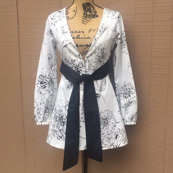 SZ XS Arden B Black And White Dress Jacket - Picture 2 of 8